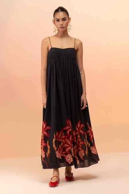 Buy Black Viscose, Satin Embroidery Sweetheart Neck Floral Border Print ...