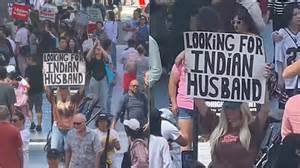 'Looking For Indian Husband': US Woman Goes Viral Holding Placard At ...