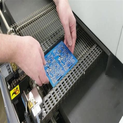 PCB Component Assembly 的图像结果
