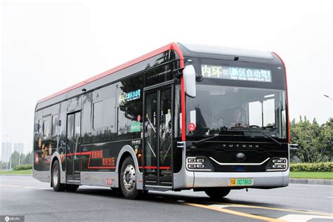 郑州公交加密商圈写字楼和社区巴士发车班次 郑州公交如何精准接驳地铁？-大河新闻