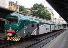 varese porta garibaldi trenord potenzia la composizione sulle linee varese varese porta garibaldi trenord potenzia la composizione sulle linee varese