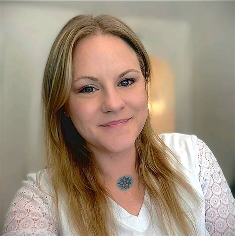 Jessica Danielle Bloom | Mountain View Funeral Home and Cemetery