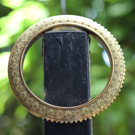Brass Half Spiked Petal Kada – The Rajput Company
