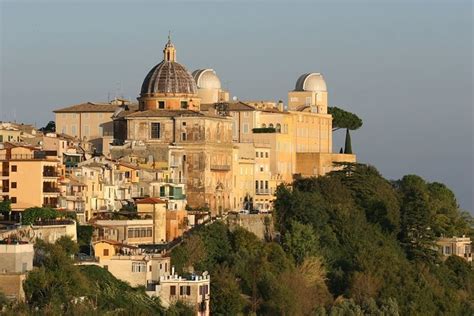 Castel Gandolfo Pontifical Villas Tour; Pickup and Drop-off 2024 - Rome ...