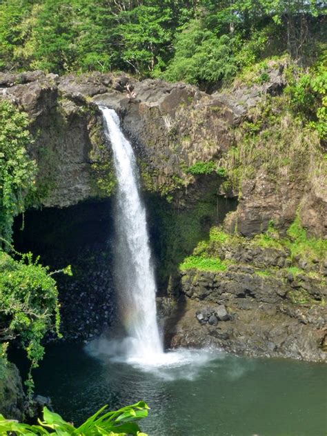 American Travel Journal: Rainbow Falls State Park - Hilo, Hawaii