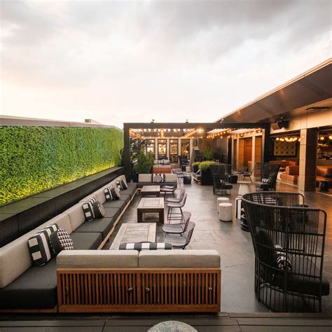 Photos | Center City Rooftop Bar & Lounge in Philadelphia | Stratus ...