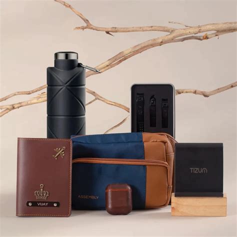 Explorer's Companion Kit - Travel Waist Bag Essentials | Organized ...