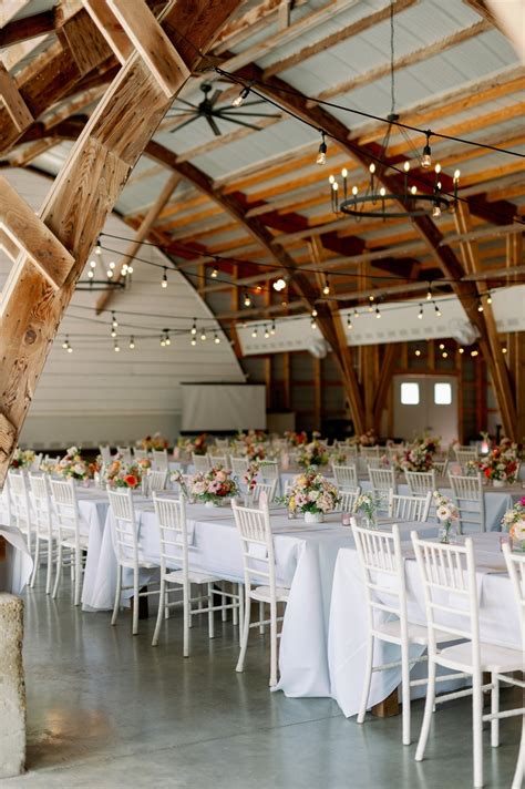 Affordable MN Outdoor Wedding Venue | The Cottage Farmhouse