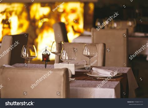 Restaurant Front View 的图像结果