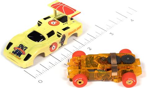 Buy Auto World Thunderjet 1966 Chaparral 2F HO Scale Slot Car Online at ...