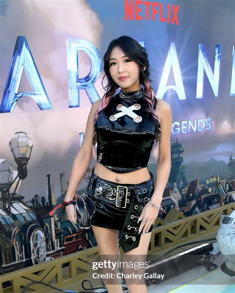 Lena Lemon 🍋 | Put together a jinx inspired fit for @arcaneshow season 2 premiere!!!! Act 1 was ...