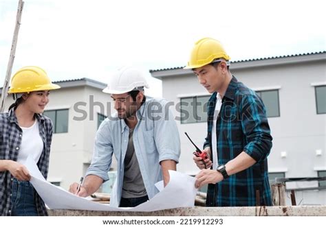 Engineering Design Team 的图像结果