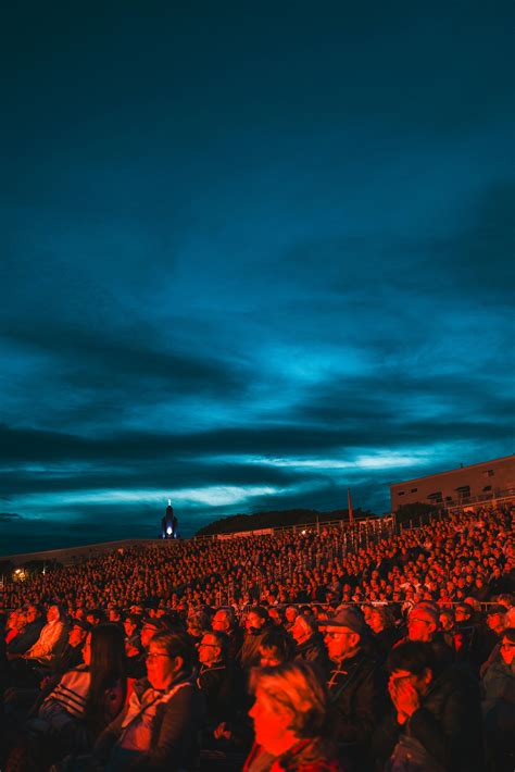 Digital 8K Wallpaper for Xbox 的图像结果