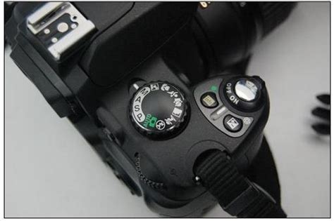 佳能单反相机入门教程图解 光圈最好在f5.6或以下焦距