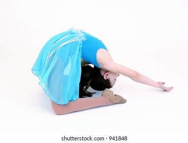 Meninas Backbend 的图像结果