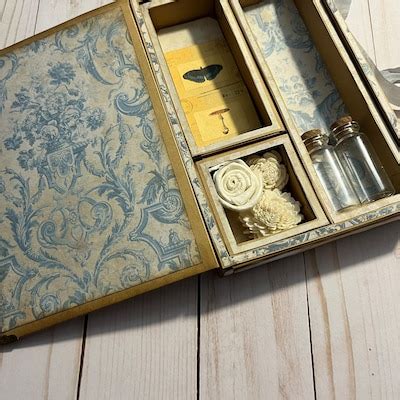 Image result for Gatefold Mini Album Tutorial 2