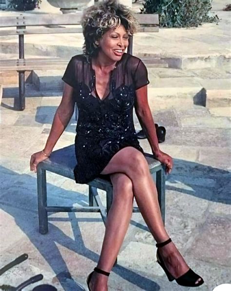 TINA TURNER | Tina turner, Female singers, Tina