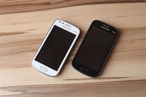 Android Touch Screen Phone 的图像结果