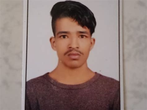 The body of a young man was found drowned in the water of the lake near ...