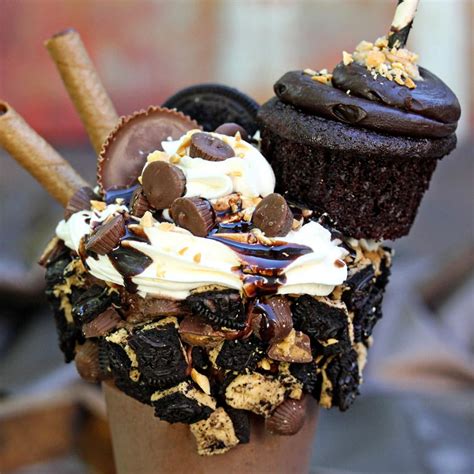 Hershey Cookies And Cream Milkshake