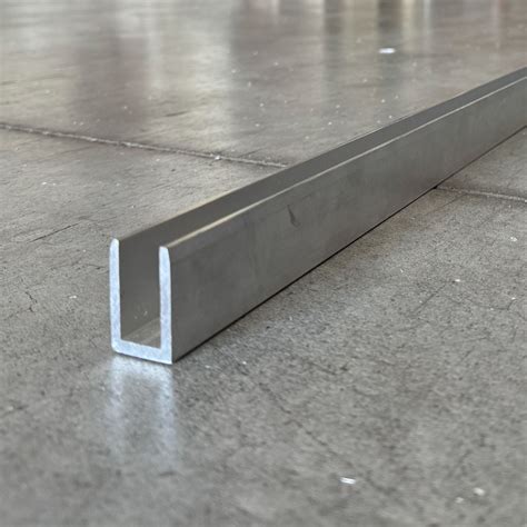 28.8 x 35 x 3.5mm U Channel 5.95M - SD ALUMINIUM