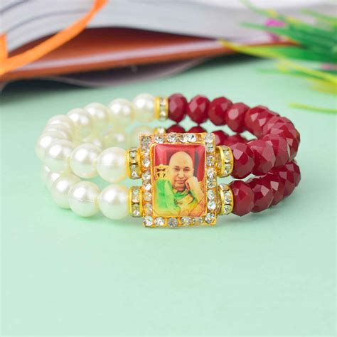 Buy Serene Guruji Swaroop Bracelet (Assorted) – White Pearls & Colored ...