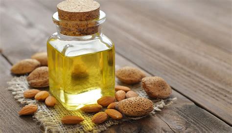 10 DIY Ways To Use Almond Oil for Skin and Hair - lifeberrys.com