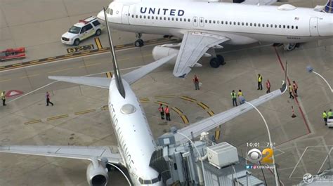 美联航两架飞机在芝加哥机场发生擦撞 两机左翼受损_航空要闻_资讯_航空圈