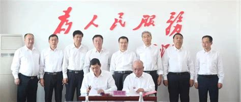 绥化学院与黑龙江万康医养产业投资有限公司签署校企合作框架协议及第一个合作项目协议-绥化学院