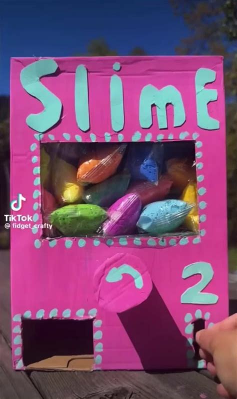 Cardboard Machine 的图像结果