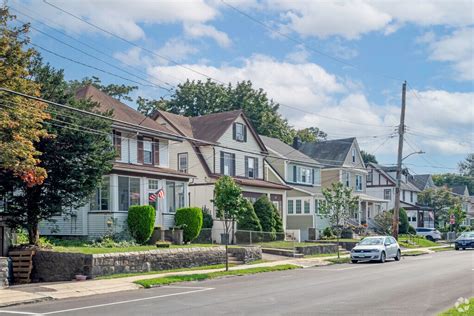 62 Lakeshore Dr, Eastchester, NY 10709 | Homes.com