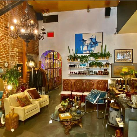 Santa Barbara Urban Flea Market | Downtown Santa Barbara, CA