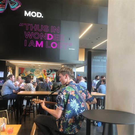 Rezultat imagine pentru Mod Live