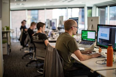 Blinker (USA) Office Photos