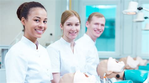 Group Work 的图像结果