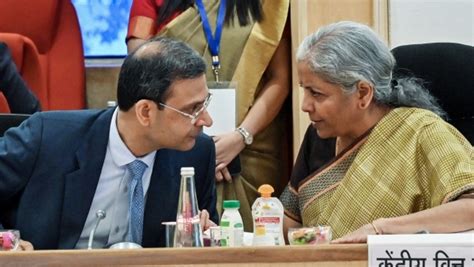 கடன்களுக்கான வட்டி மேலும் குறைகிறதா? மத்திய நிதி அமைச்சகம் வெளியிட்ட ...