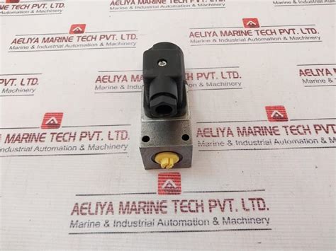 Rexroth R901102778 Pressure Switch 2A Ac250V – Aeliya Marine Tech®