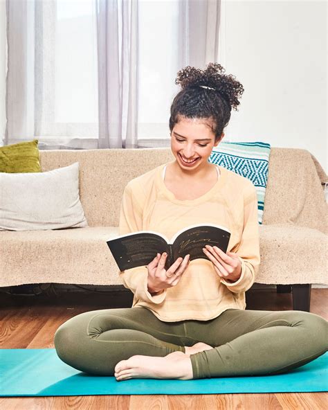 How to Become a Certified Yoga Teacher Online | YogaRenew