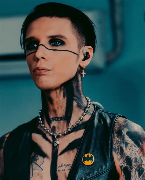 Andy Biersack | Andy black, Andy biersack, Black veil brides andy