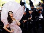 Aishwarya Rai Bachchan Photos - The Times of India Photogallery