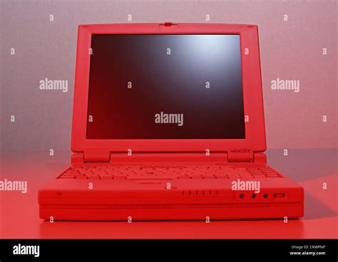 Old Laptop Computer 的图像结果