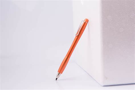 有哪些 iPad 上使用体验较好的手写笔（stylus）推荐？ - 知乎