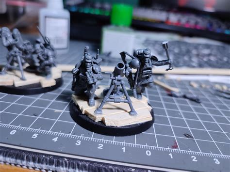 Kitbashed Krieg heavy weapons team : r/Warhammer40k