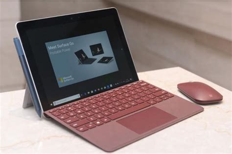 Microsoft is revisiting mobile space with all-new Windows 10X: What to ...