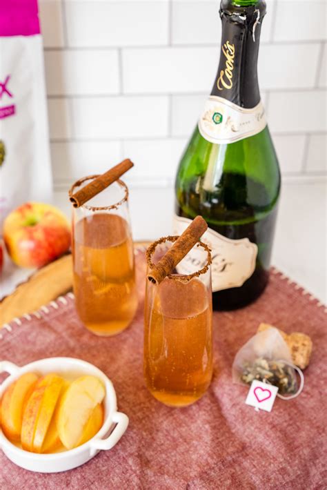Perfect Sparkling Apple Cider Mimosa Recipe For Fall
