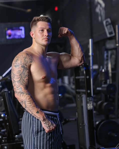 Nate Harris | Girlfriend reveal 🫣 #single #relationshipgoals jk | Instagram