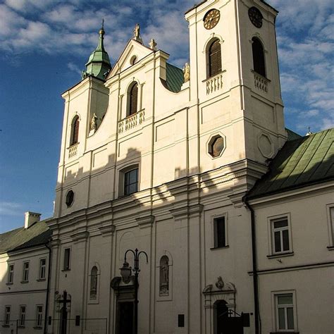 Kosciol Sw. Wojciecha i Stanislawa, Rzeszow