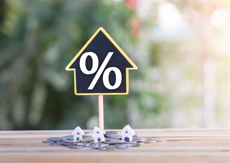 Spring 2025 Housing Market Trends: What Buyers and Sellers Need to Know