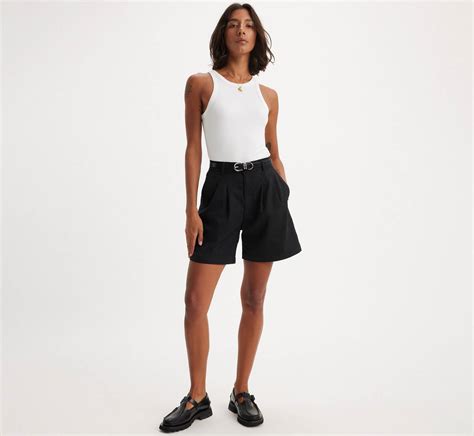 Pleated Women's Trouser Shorts - Black | Levi's® US