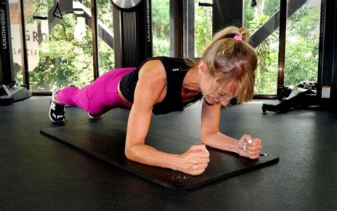 Scapula Stretching 的图像结果